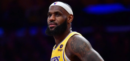 LeBron James returns for season-ending with Lakers